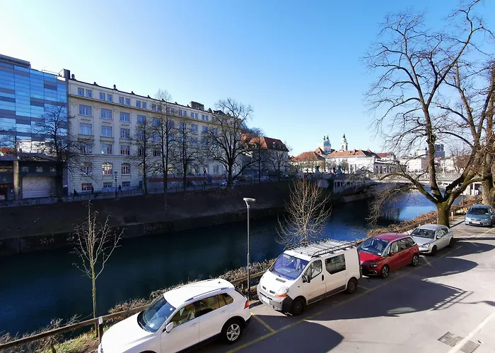 Rooms AmbrozicAlbergo